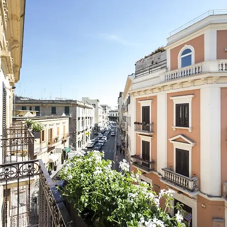 Πανσιόν Le Vie Del Centro Ματέρα