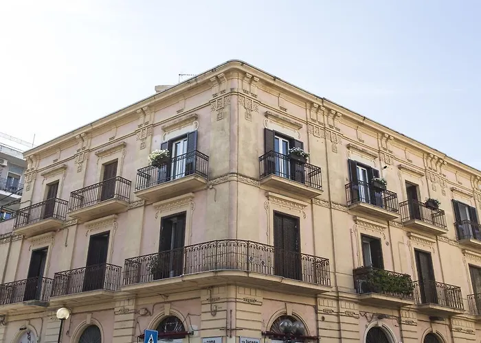 Konukevi Le Vie Del Centro 4*